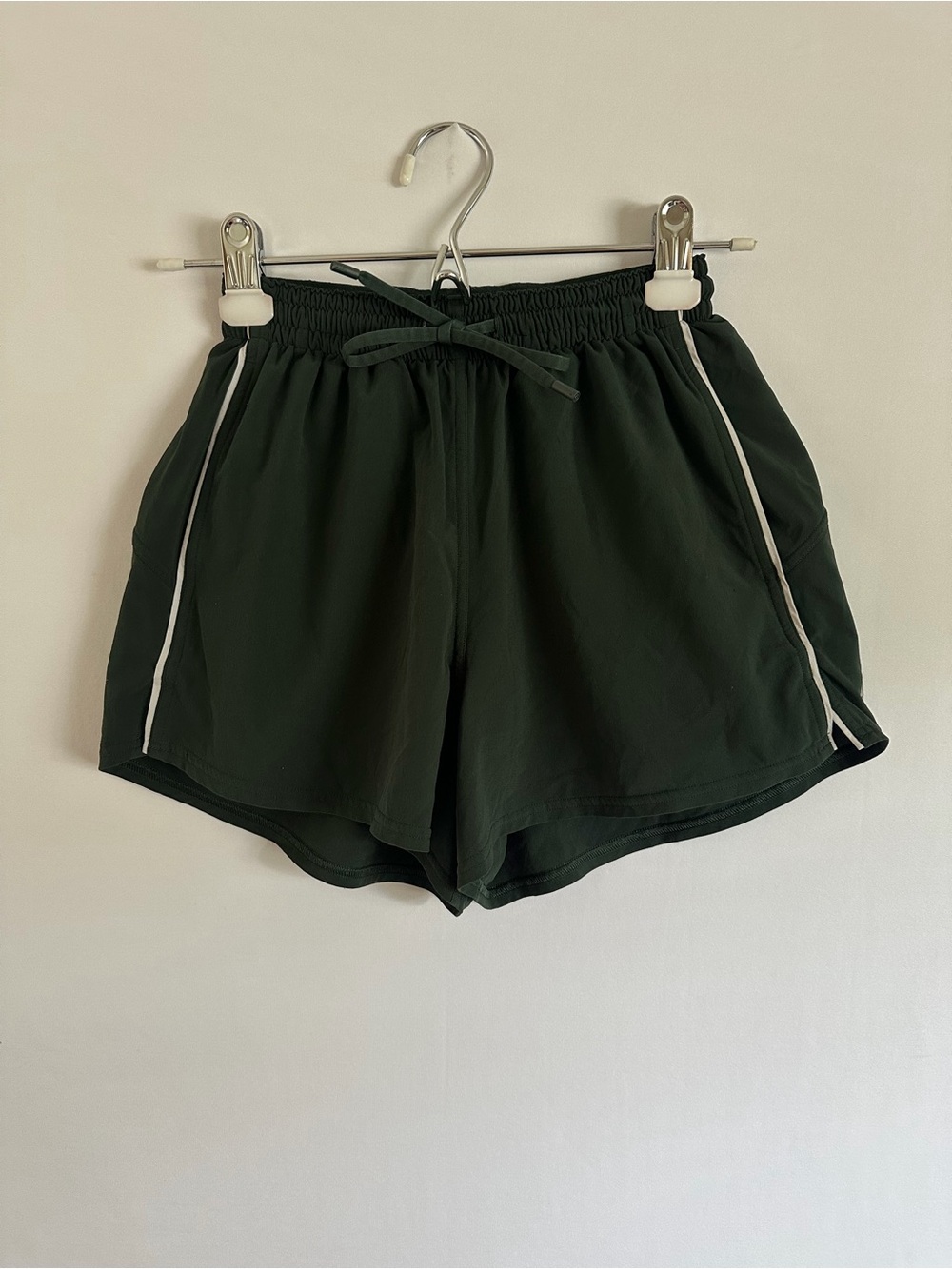 Lululemon Lightweight High Rise Relaxed Short 3” Long Liner Legacy Green Size 2